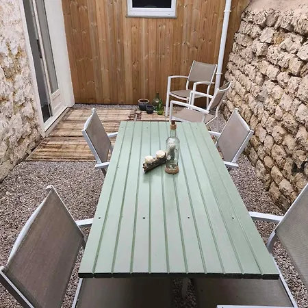 Maison Pierres Et Poutres D'opale בית נופש