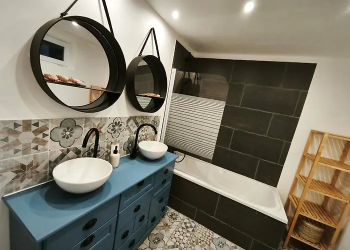 Maison Pierres Et Poutres D'opale *